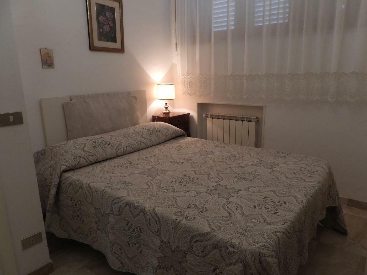 トッリータ・ディ・シエーナCasa Di Angelaアパートメント エクステリア 写真